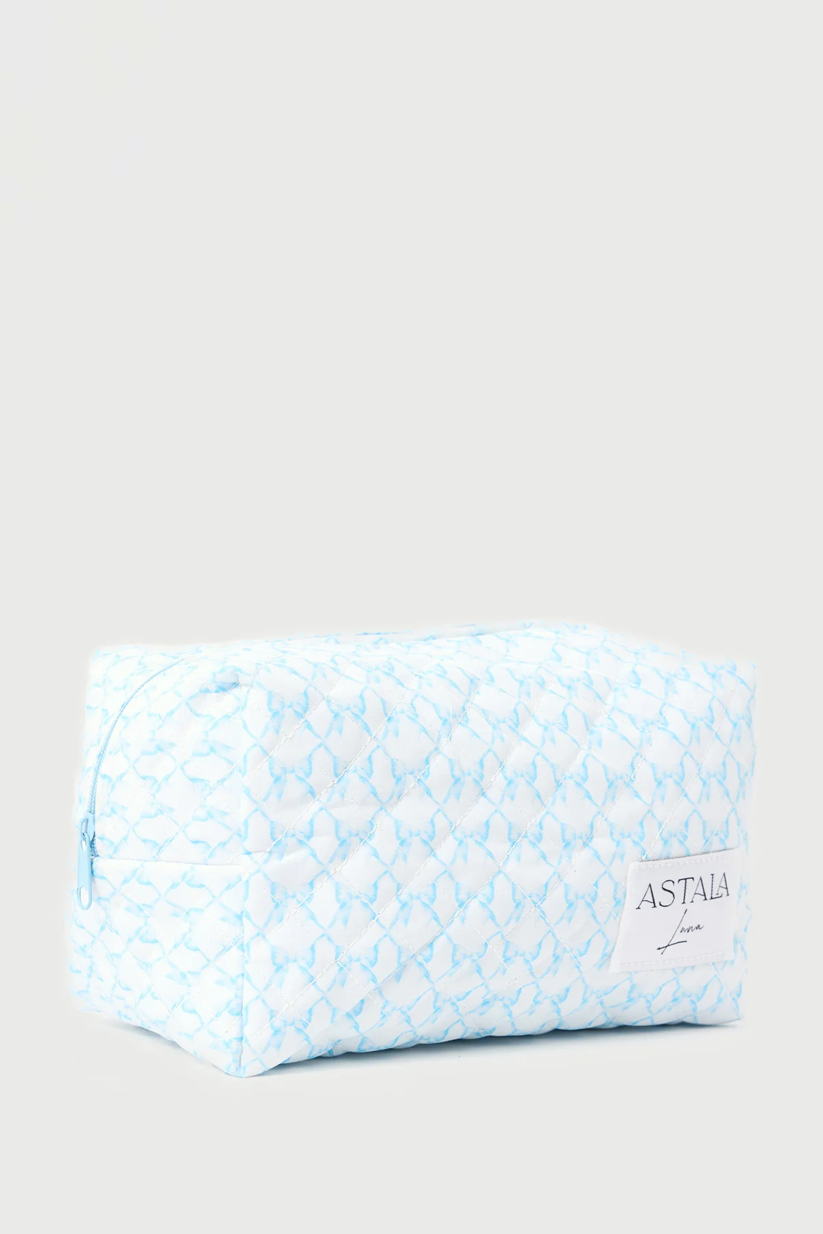 Beau Quilted Case Blue Print - Image 2