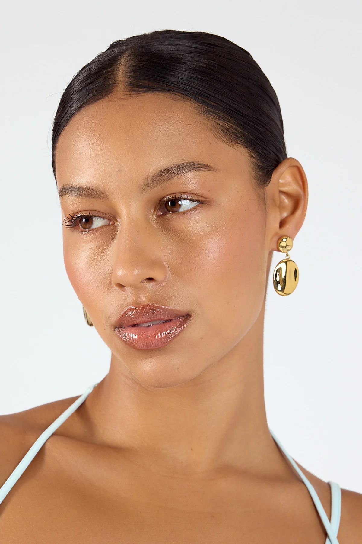 Leonie Earrings Gold - Image 2