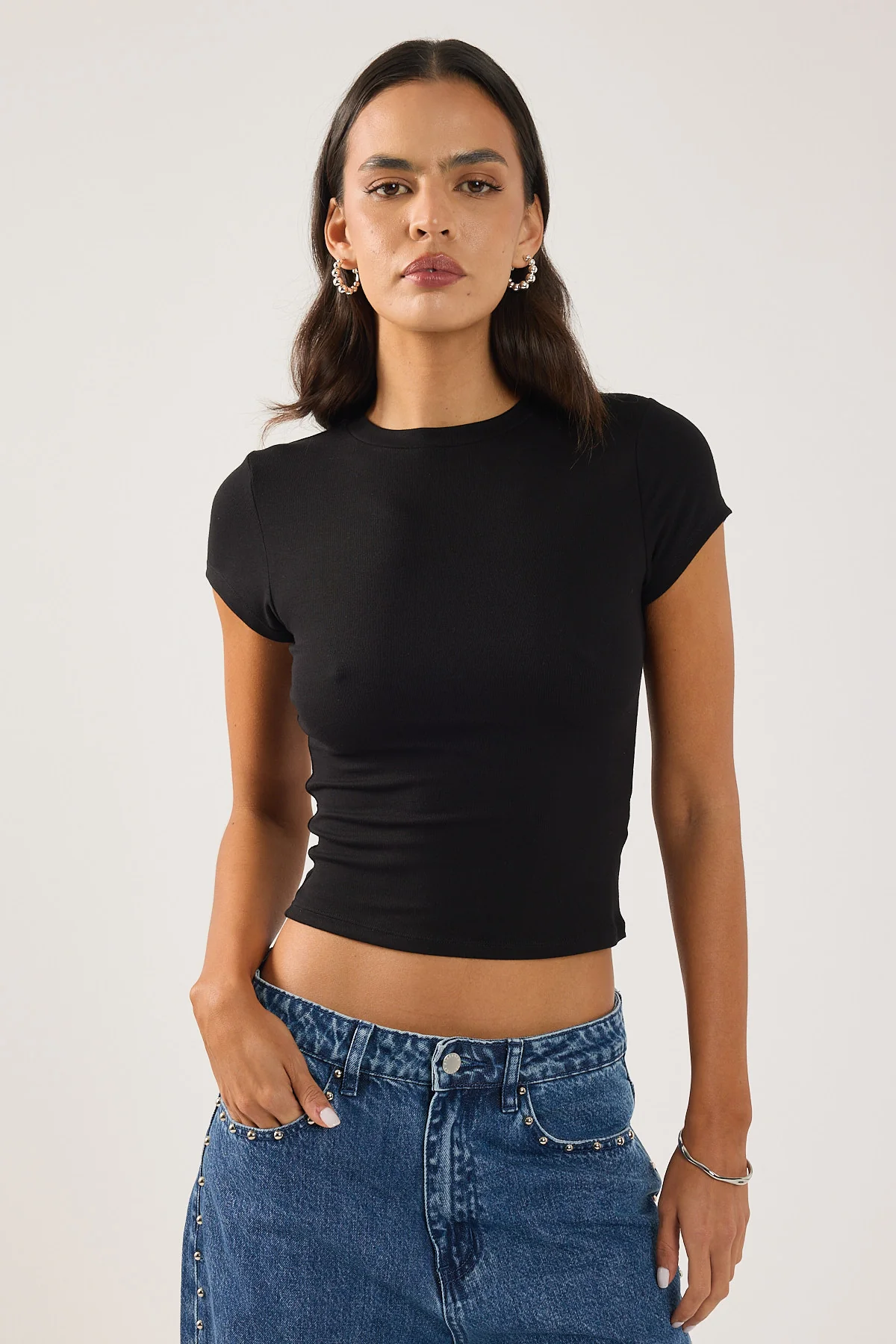 Perfect Stranger Better Viscose Cap Sleeve Tee Black - Image 2