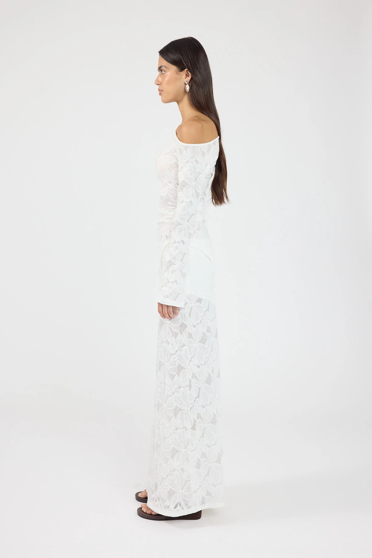 Perfect Stranger Dotty Lace Maxi Skirt White - Image 2