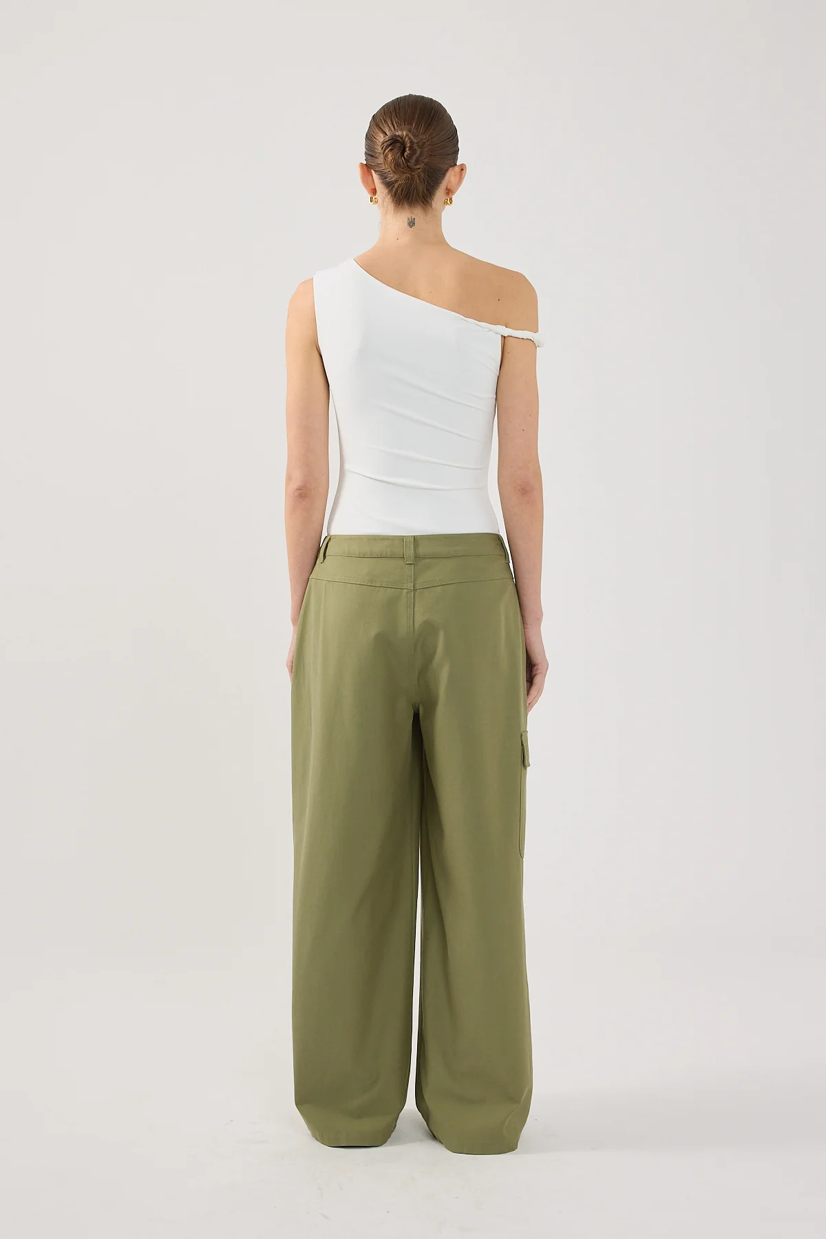 Perfect Stranger Jayden Mid Rise Cargo Tailored Pant Khaki - Image 4