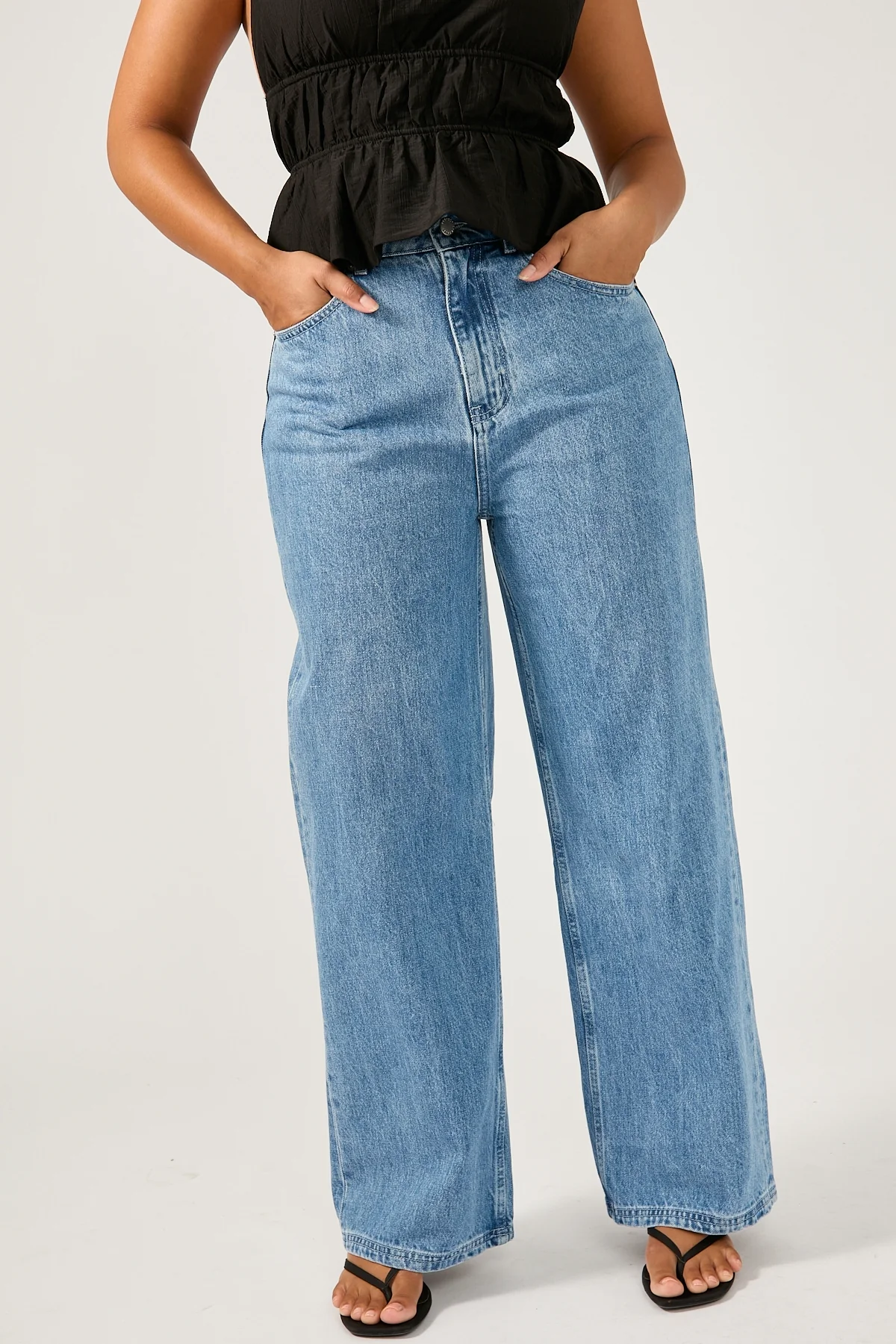 Perfect Stranger Mid Rise 90's Slouch Jean Mid Blue Denim - Image 11