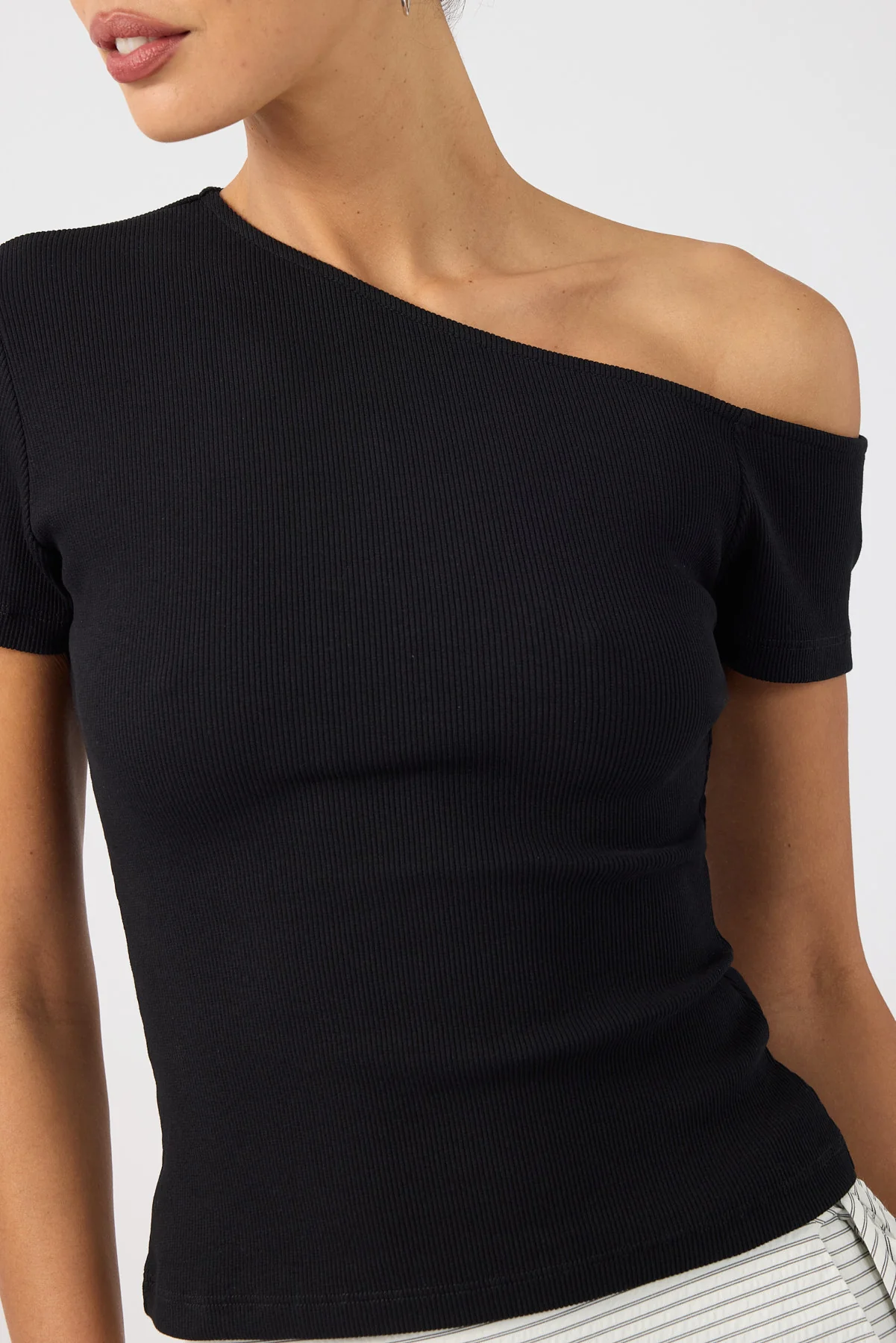 Perfect Stranger One Shoulder Ribbed T-shirt Black - Image 5