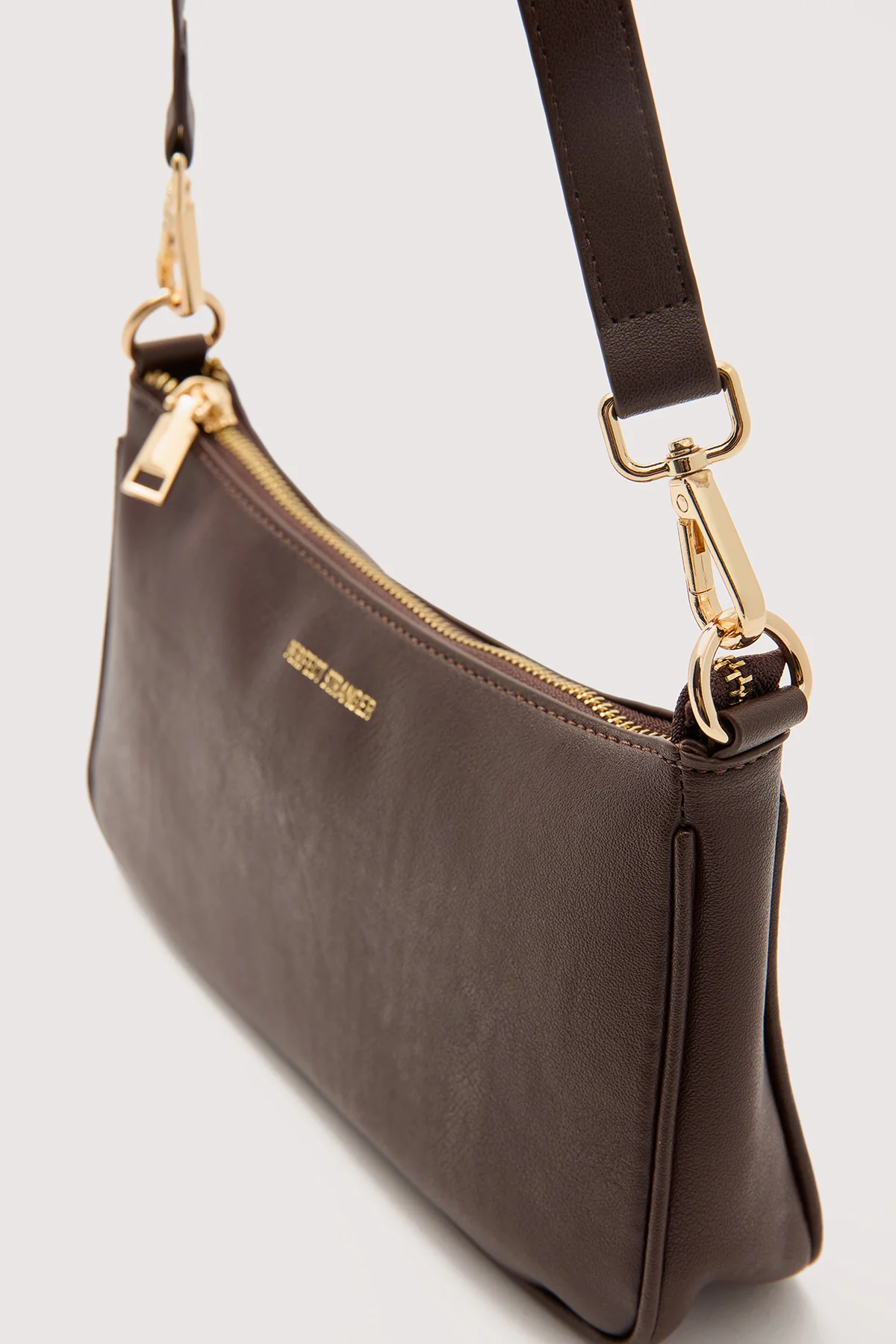 Perfect Stranger Pochette Bag Brown - Image 4