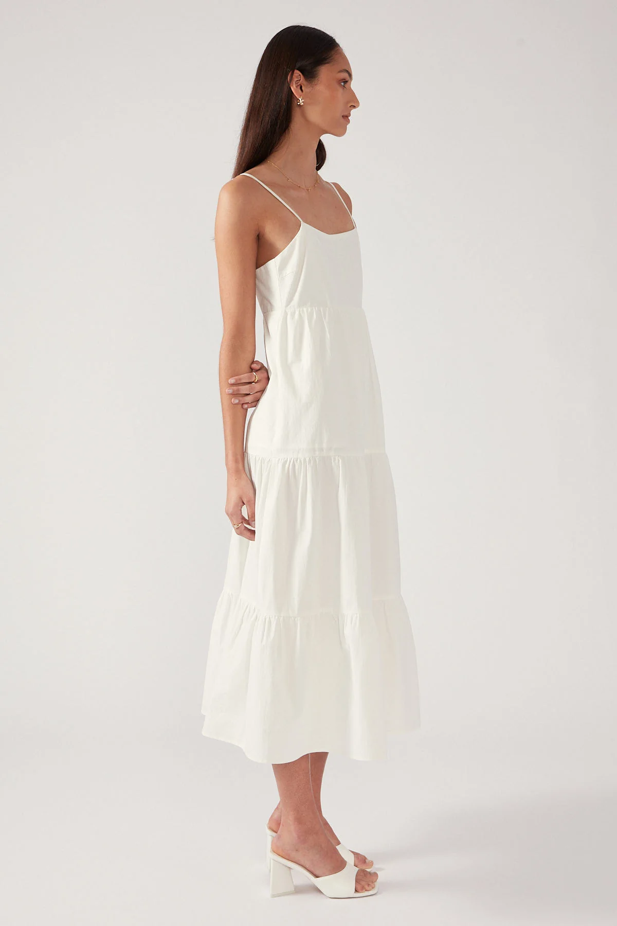 Perfect Stranger TIERED OPEN BACK MIDI DRESS Cream - Image 5